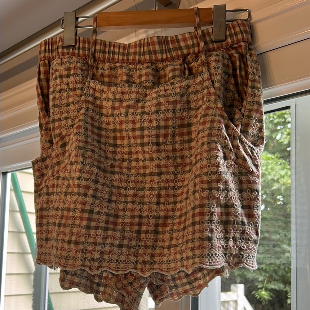 Plaid Lace Trim Women's Shorts & Top Set